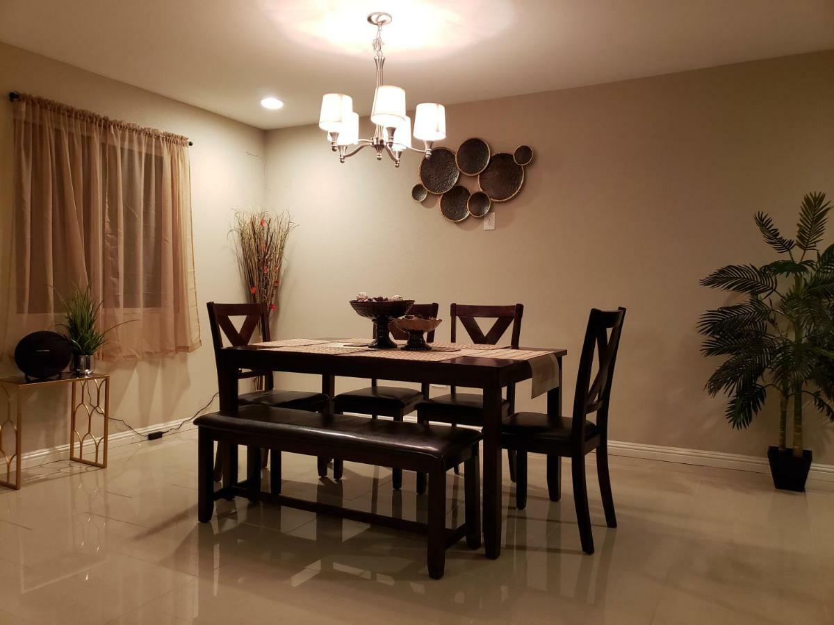 Beautiful 3 Bed/2 Bath Cozy Get Away Home Las Vegas Exterior photo